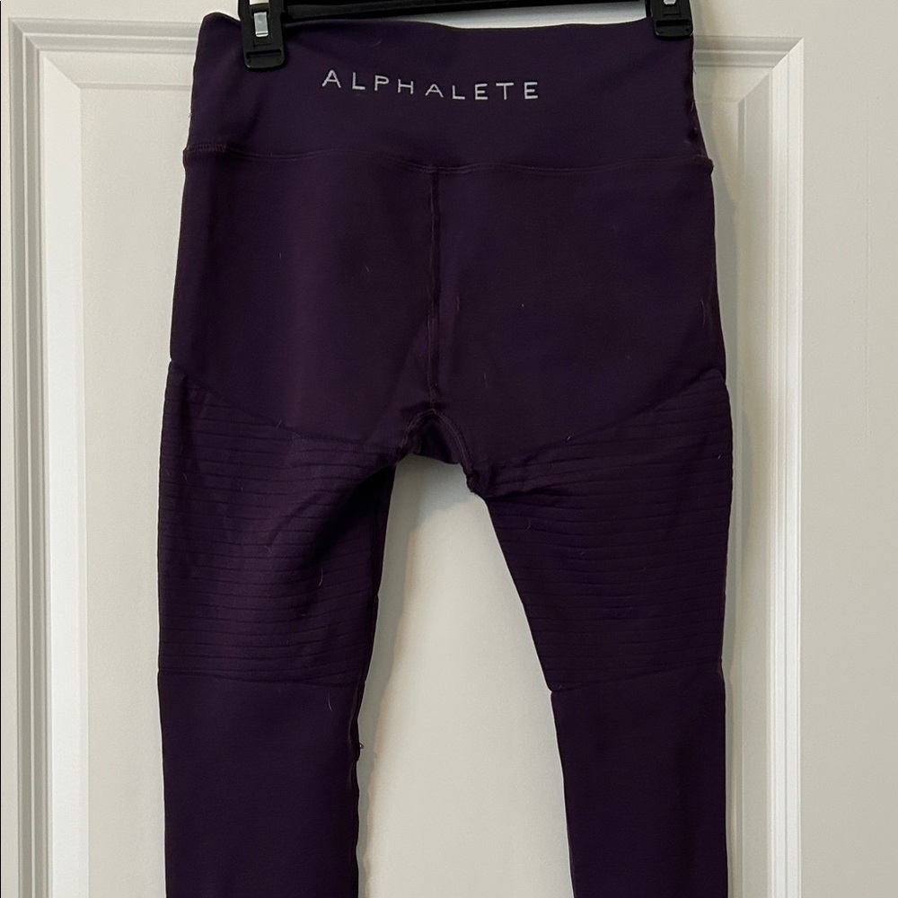 Alphalete womens Dark Purple Leggings